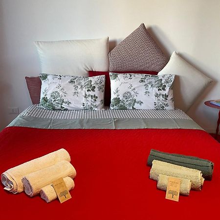 Il Dettaglio Rosso Apartment Livorno Bagian luar foto