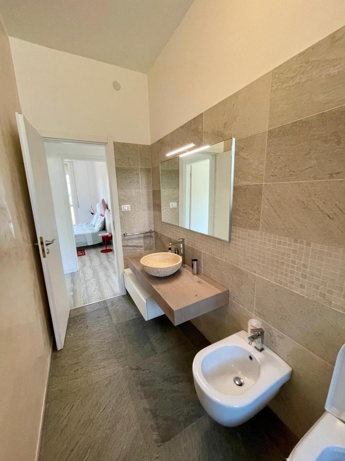 Il Dettaglio Rosso Apartment Livorno Bagian luar foto